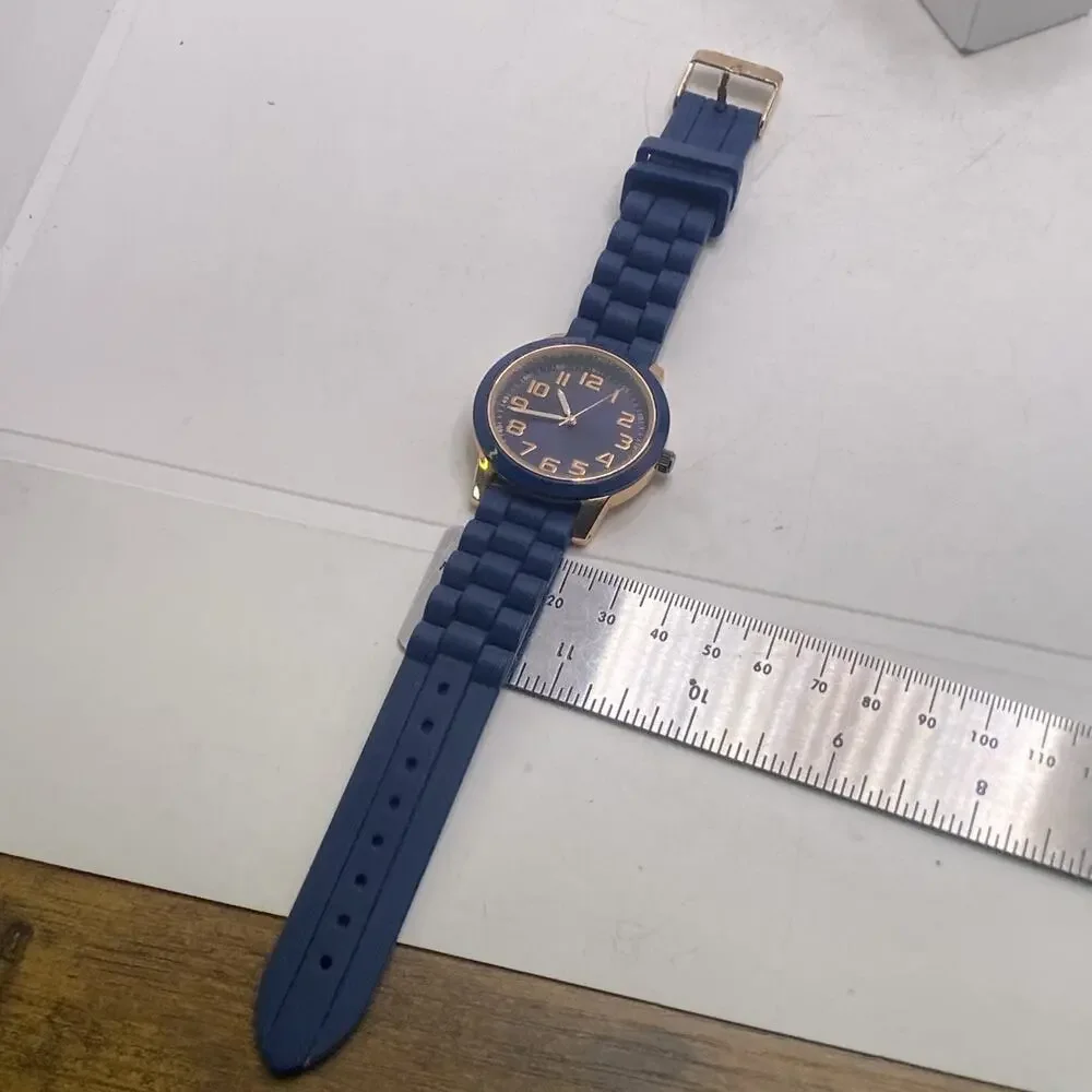 Womens Colorful Rubber Quartz Fashion Watch Works New Battery